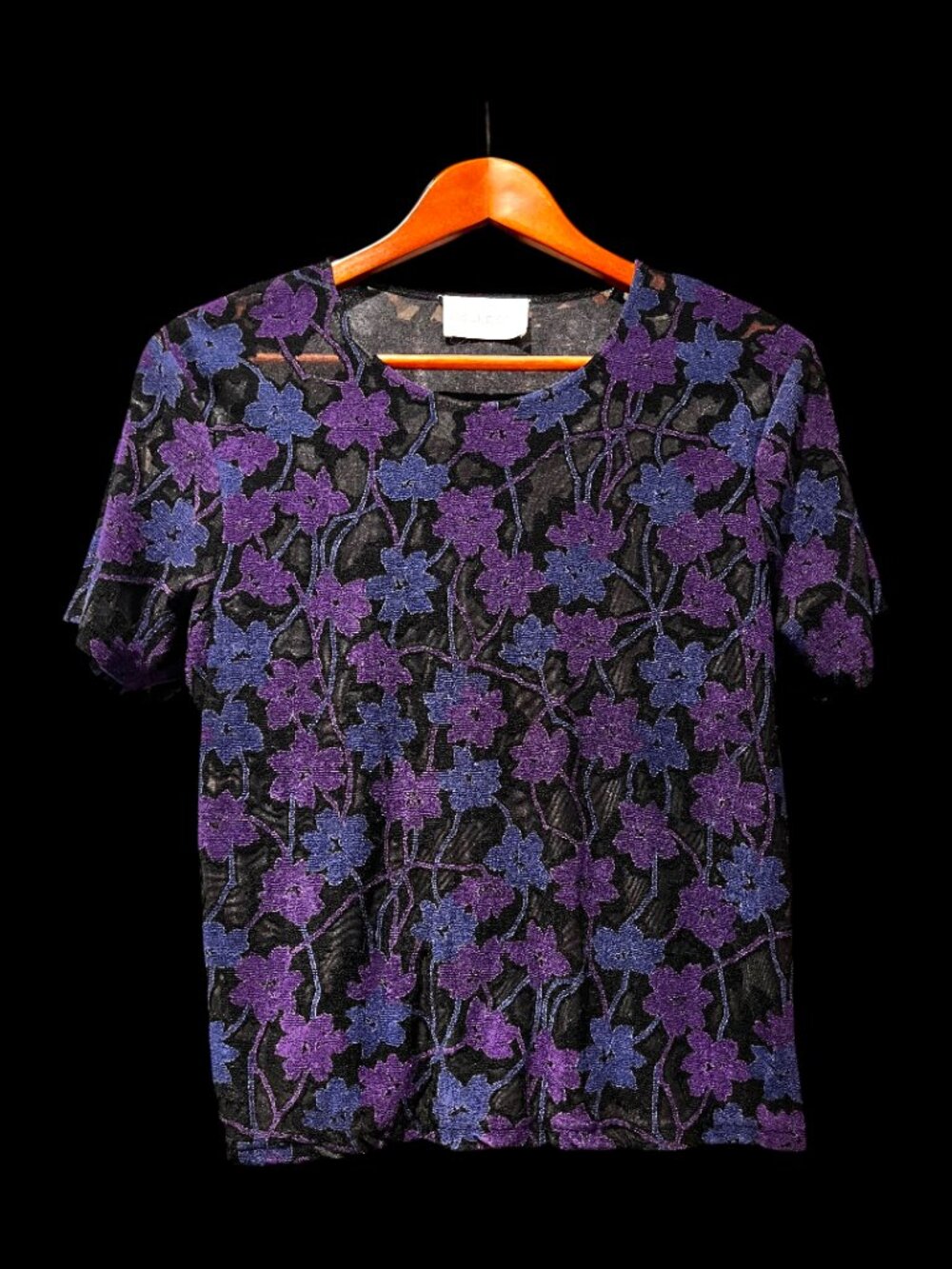 BELLESSA Tops Medium Great Condition